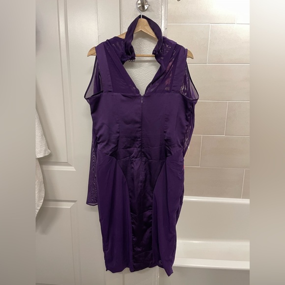 ✨House of CB Talika Dress ✨ (read description before buying) - Picture 3 of 4